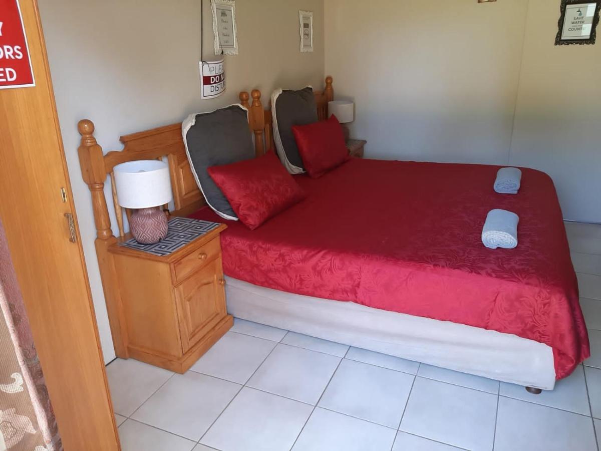 Chariots Guest House Pietersburg Buitenkant foto